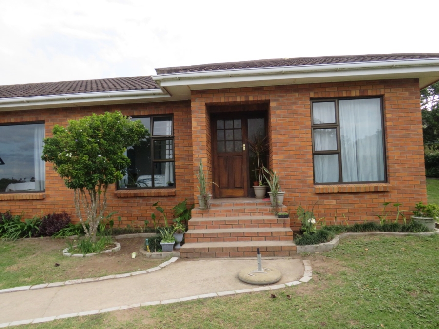 3 Bedroom Property for Sale in Seafield Eastern Cape